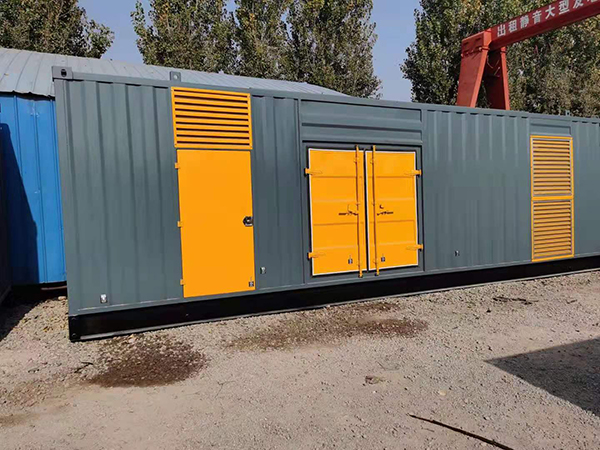 香格里拉300kw 柴油发电机组用多大的空气开关？